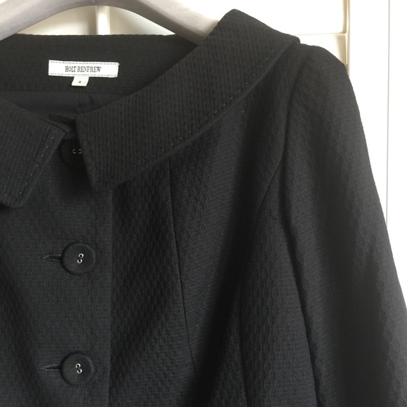 ⭐️Host Pick⭐️Holt Renfrew fitted black blazer - Picture 3 of 10